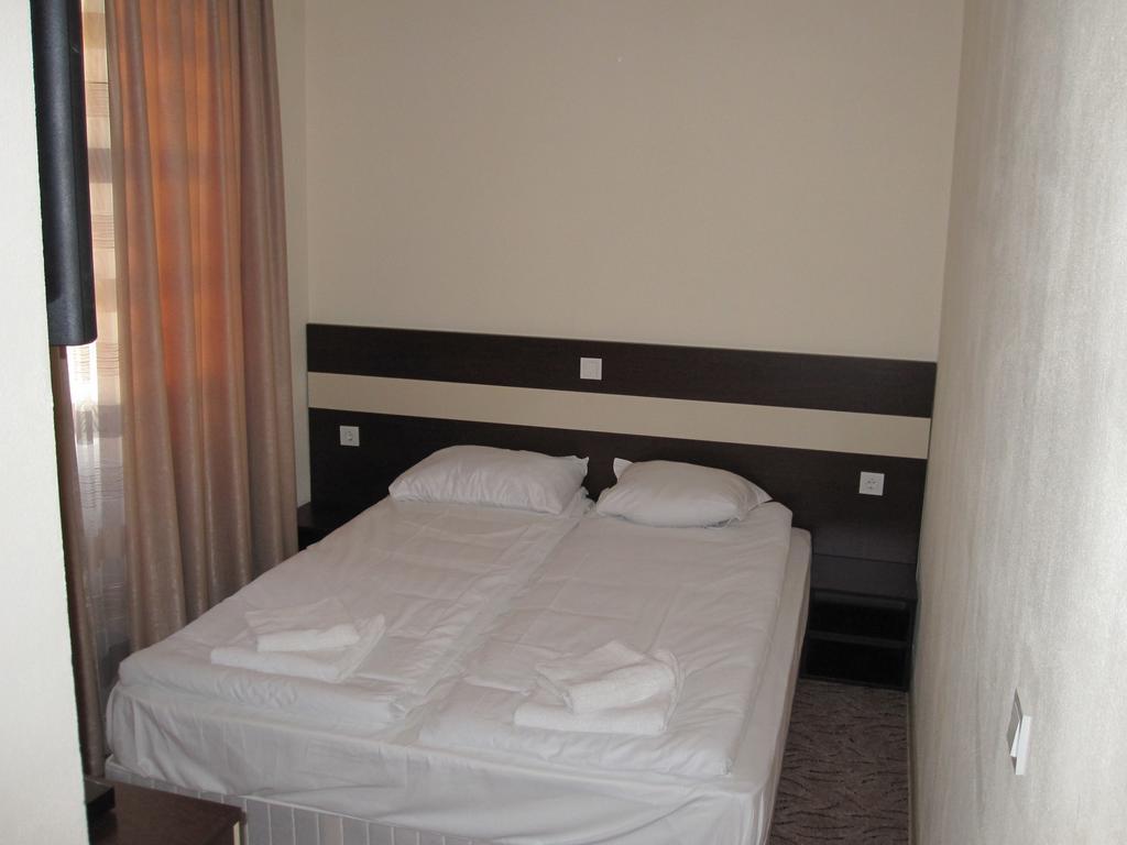 Hotel Deyanira Gorno Dryanovo Zimmer foto